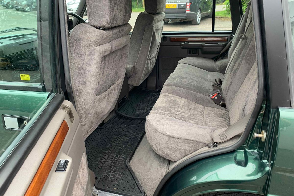 1992 Range Rover Classic 3.9