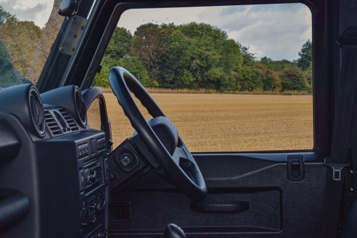 2014 Landrover Defender 110 XS TD D/C