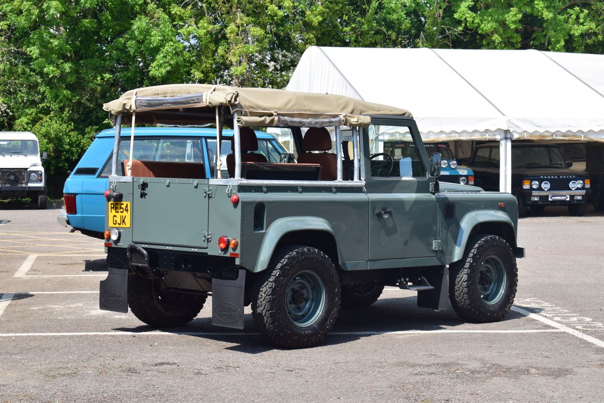 2004 Land Rover Defender 90 Soft Top