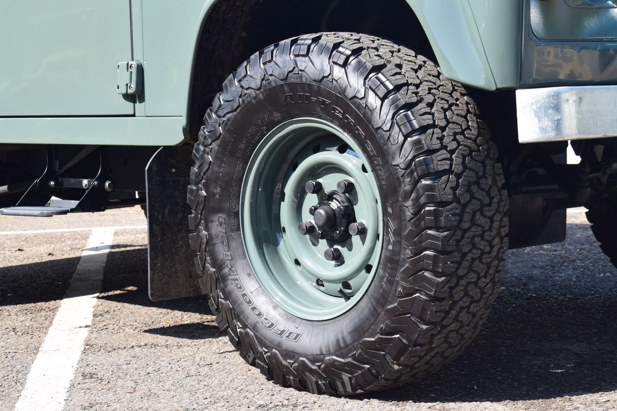 2004 Land Rover Defender 90 Soft Top