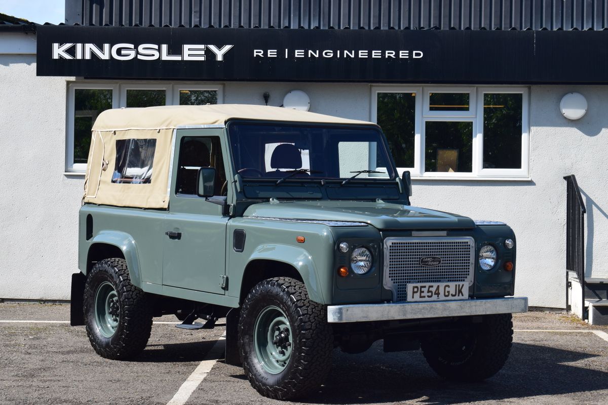 2004 Land Rover Defender 90 Soft Top