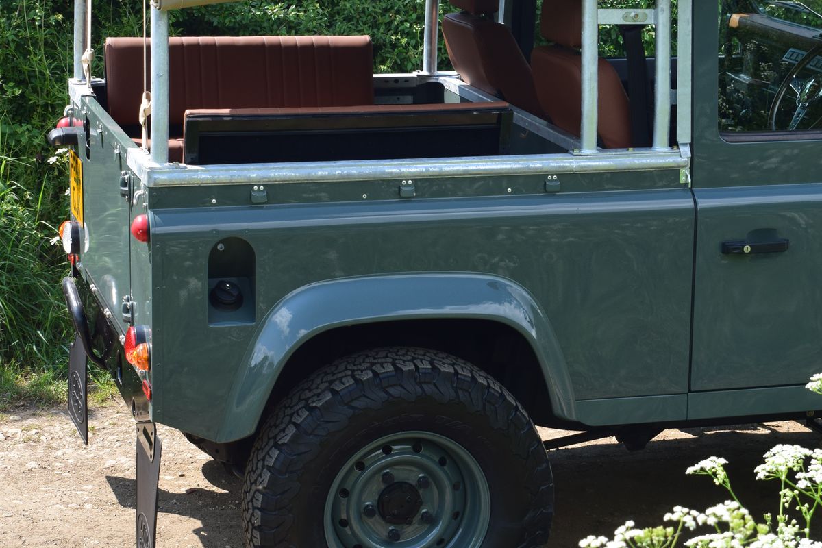 2004 Land Rover Defender 90 Soft Top