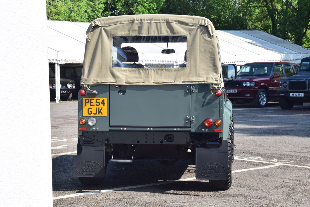 2004 Land Rover Defender 90 Soft Top