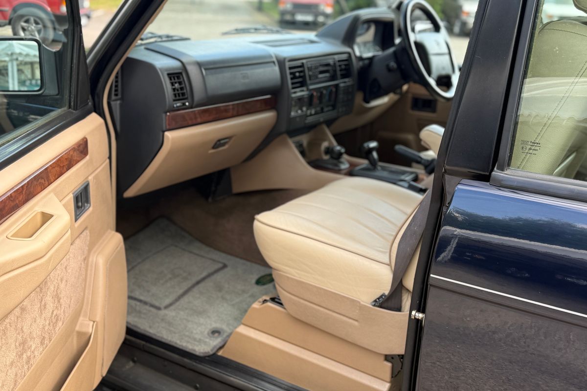 1995 Range Rover Classic 25th Anniversary