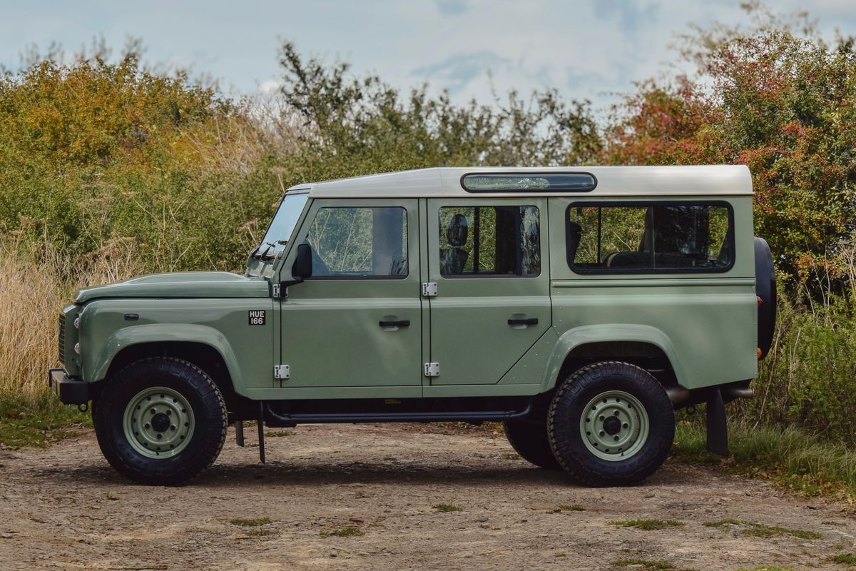 2015 Land Rover Defender Heritage