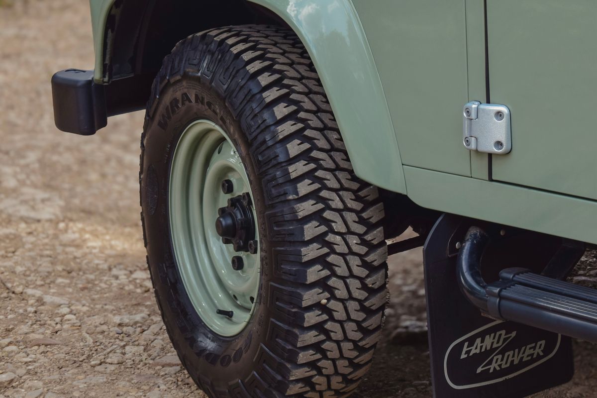 2015 Land Rover Defender Heritage