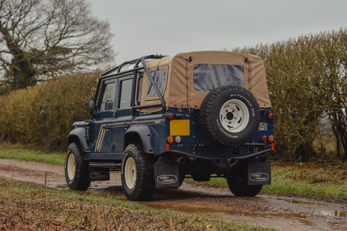 2014 Land Rover Defender 110