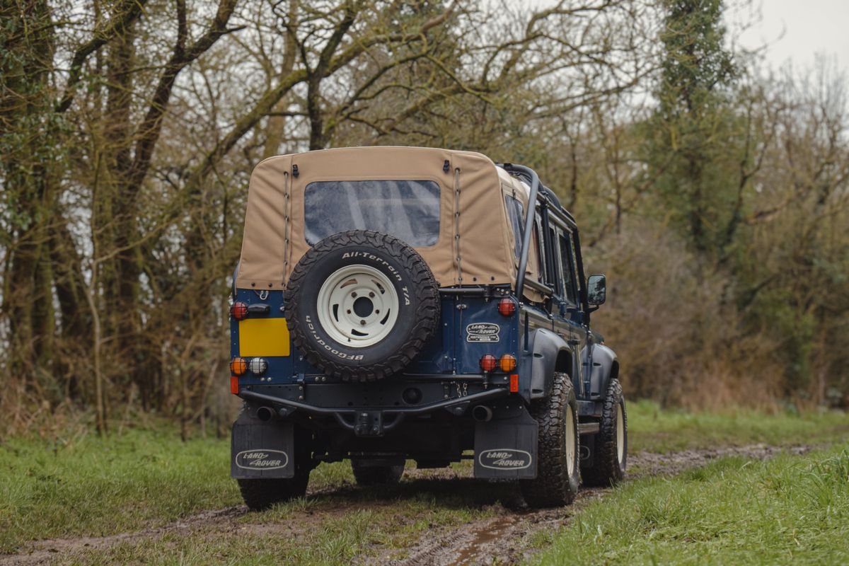 2014 Land Rover Defender 110